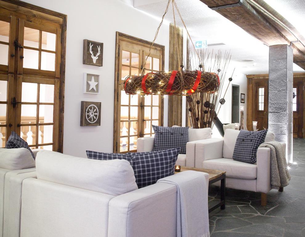Spannort Family Home With Common Kitchen And Self Check-In เอนเกลเบิร์ก ภายนอก รูปภาพ